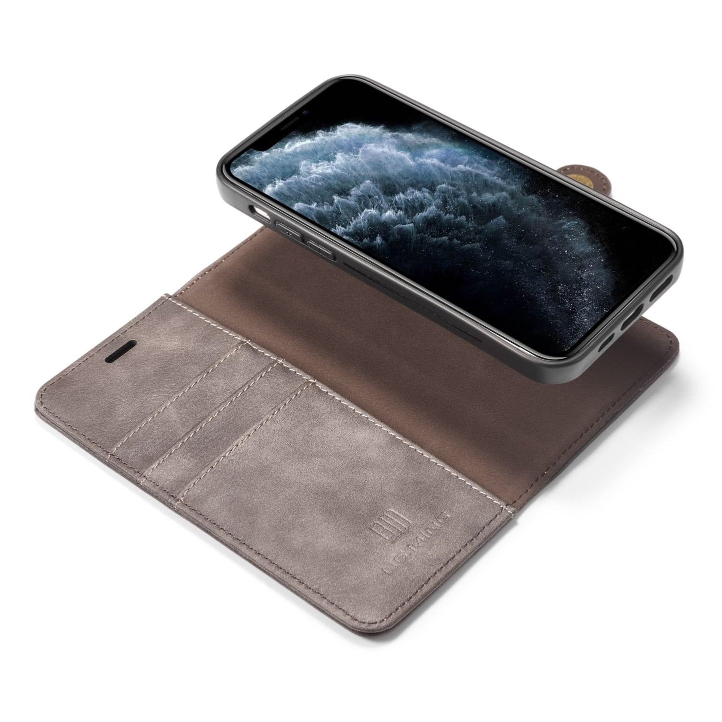 Magnetisk lommebok-etui i lær for iPhone 12 Mini fra DG.MING, med avtagbart deksel og kortlommer.