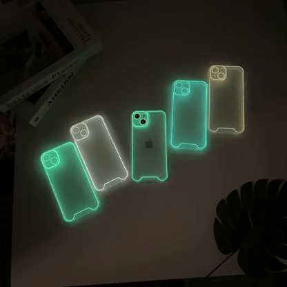 Gjennomsiktig neon luminøst deksel for iPhone 11 PRO MAX med kamerabeskyttelse og fluorescerende design.